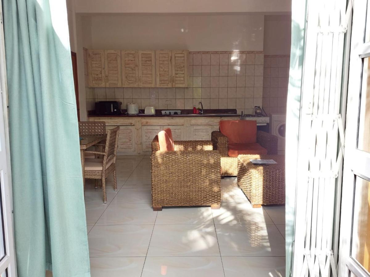 Beau Vallon Villa Self Catering With Pool Extérieur photo